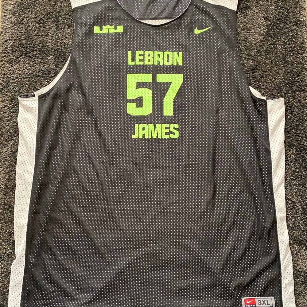 Lebron James skills academy Jersey. #57. 3xl rare.